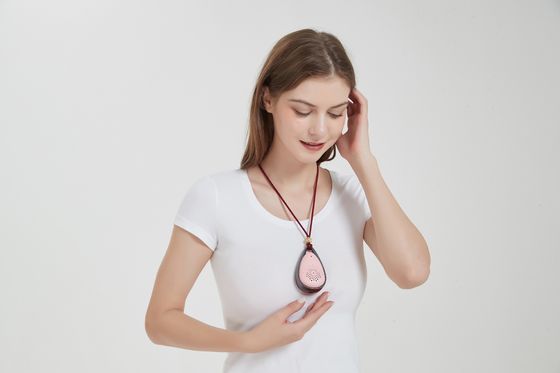 74g 冷血球 小型着用式 空気浄化器 インフルエンザやアレルギーから身を守れ