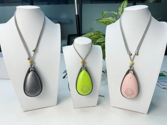 カスタマイズされたFCC認定着用式空気浄化器 850mAhバッテリー