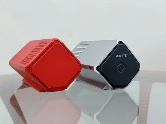 コンパクト 4800mAh バッテリー駆動 車用エアフレッシャー ポータブル 長持ち可 再充電