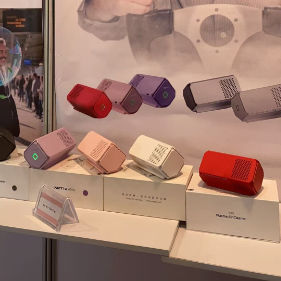 カスタム対応車載空気清浄機、100mA電流、0.29kg正味重量、4000時間モーター寿命